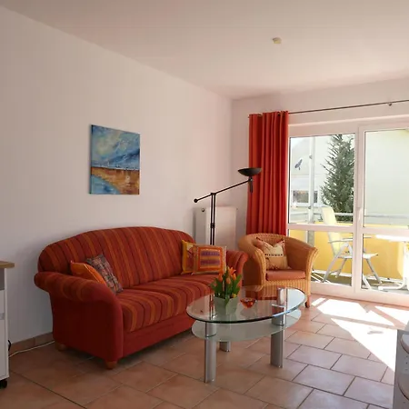 Fynnwald Nur Wenige Meter Zur Ostsee & Balkon, Wlan Apartmán *